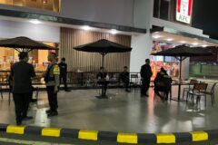 Polisi Bersama Masyarakat, Sigap Amankan Yanduan Konflik Dua Ormas Di Setu
