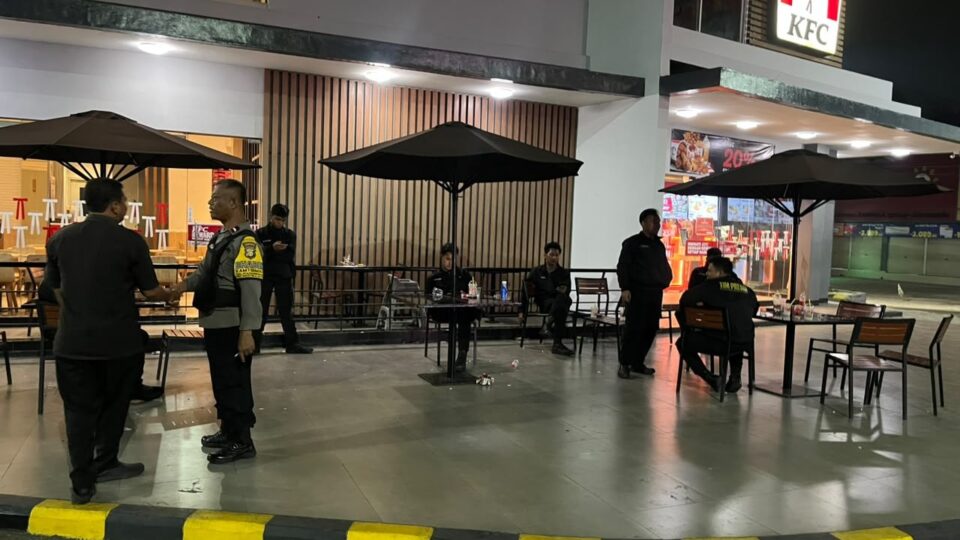 Polisi Bersama Masyarakat, Sigap Amankan Yanduan Konflik Dua Ormas Di Setu