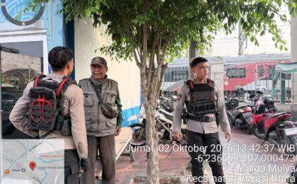 JAGA BEKASI ON THE SPOT, PERINTIS PRESISI POLRESTRO BEKASI KOTA GELAR PATROLI DIALOGIS DI KAWASAN STASIUN BEKASI